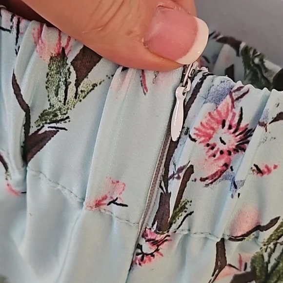 **Clearance** Vintage skirt - Picture 6 of 8